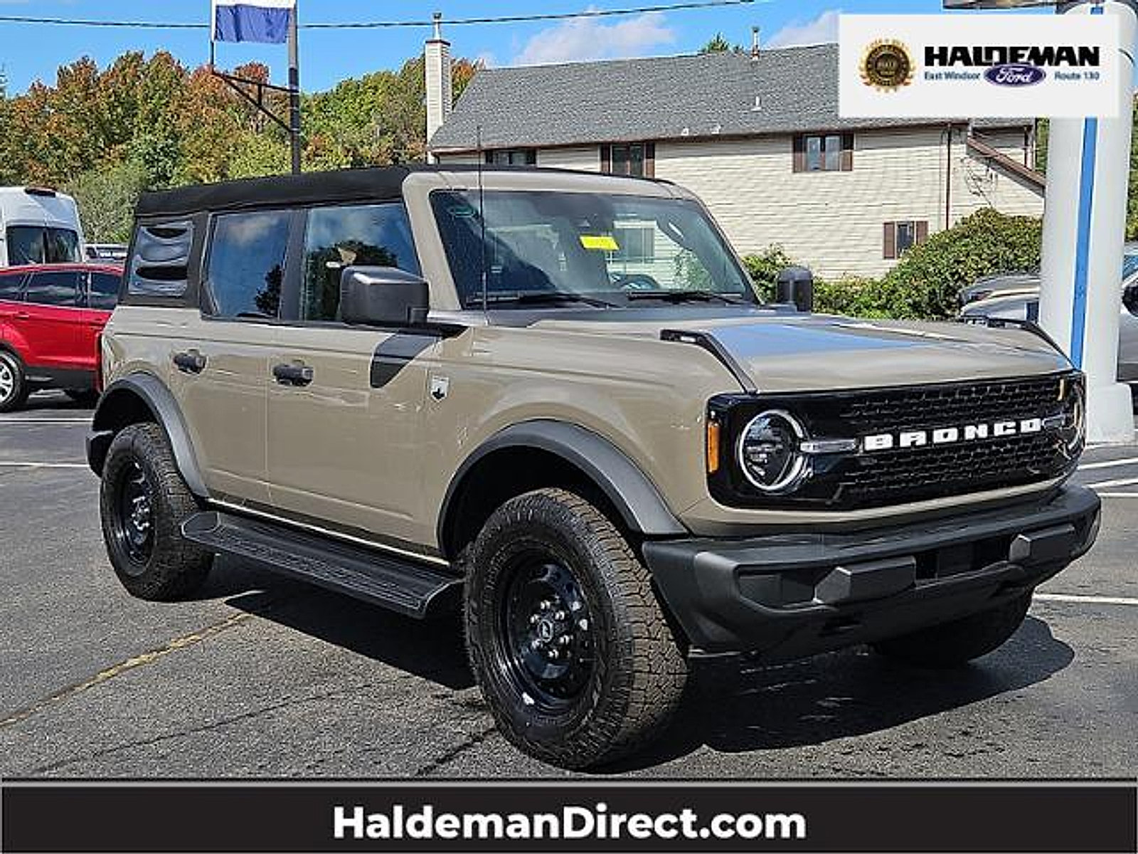 New 2026 Ford Bronco Big Bend AWD/4WD image 1