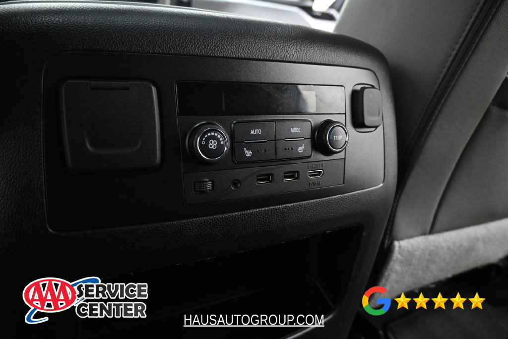 Used 2019 Chevrolet Suburban LT AWD/4WD image 30