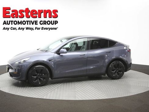 Used 2023 Tesla Model Y Long Range AWD/4WD image 51