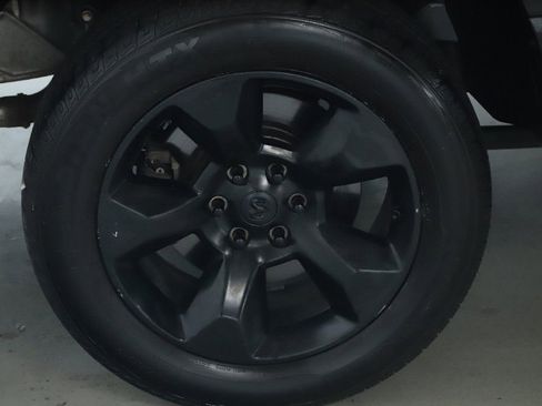 Used 2019 RAM 1500 Big Horn image 12