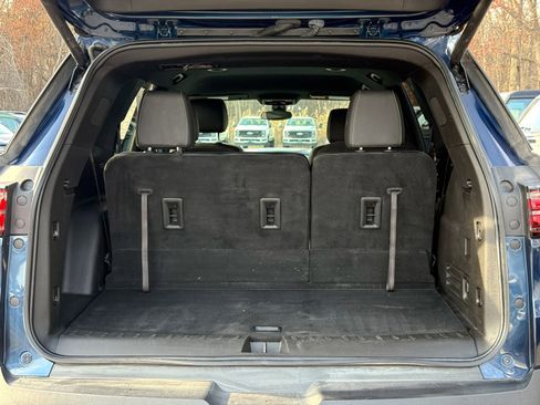 Used 2023 Chevrolet Traverse LT image 14