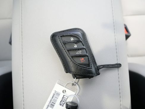 Certified 2024 Lexus RX 350 AWD image 35