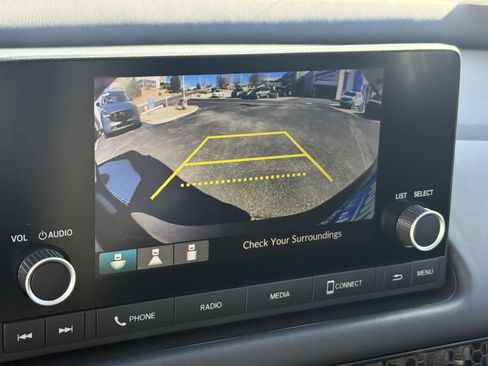 Certified 2025 Honda HR-V LX image 14