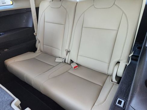 Used 2016 Acura MDX FWD w/ Advance & Entertainment image 31
