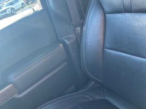 Used 2019 Chevrolet Silverado 1500 High Country w/ Technology Package AWD/4WD image 26