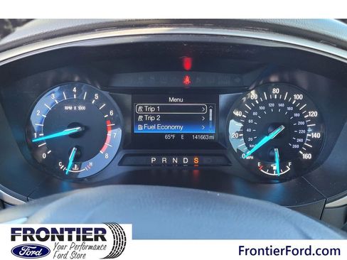 Used 2016 Ford Fusion SE w/ Equipment Group 202A image 17