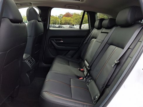 Certified 2025 MAZDA CX-50 AWD 2.5 S w/ Premium Plus Pkg image 11