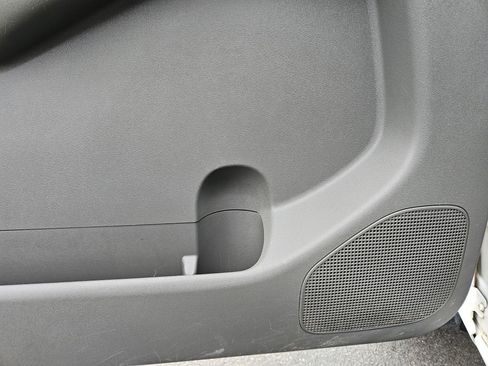 Used 2006 Nissan Frontier SE w/ (P01) Power Pkg image 16