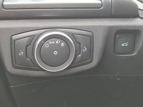 Used 2013 Ford Fusion SE image 6