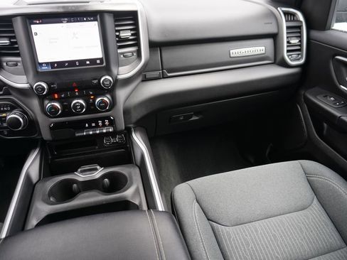 Used 2022 RAM 1500 Big Horn image 32