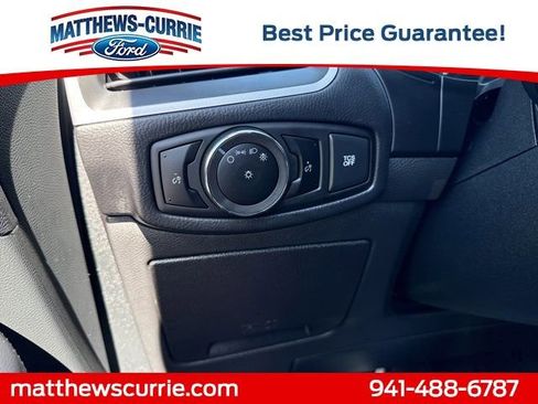 Certified 2024 Ford Edge SE image 24