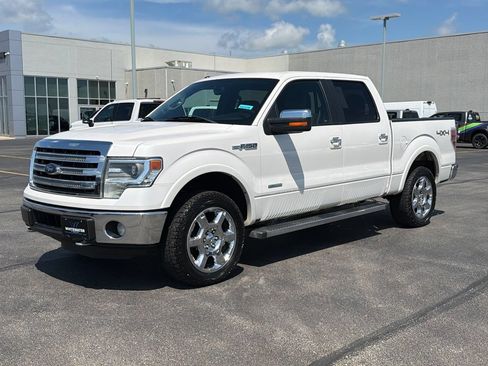 Used 2014 Ford F150 Lariat w/ Equipment Group 502A Luxury AWD/4WD image 2