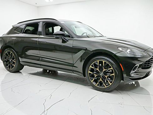 Used 2021 Aston Martin DBX AWD/4WD image 20
