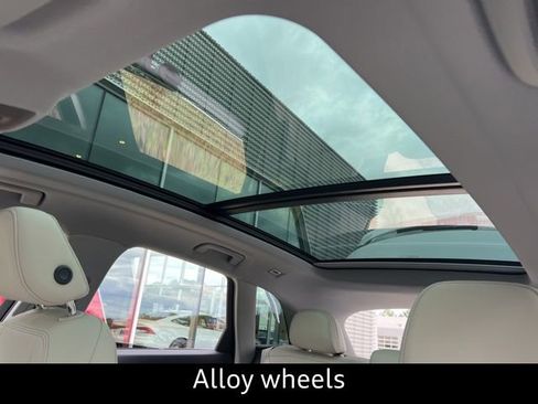 New 2025 Audi Q5 Premium image 19