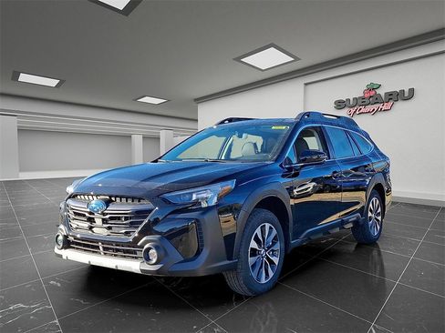 New 2025 Subaru Outback Limited image 4