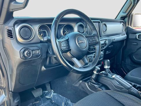Certified 2021 Jeep Gladiator Sport w/ Quick Order Package 24Q 80Th AWD/4WD image 9