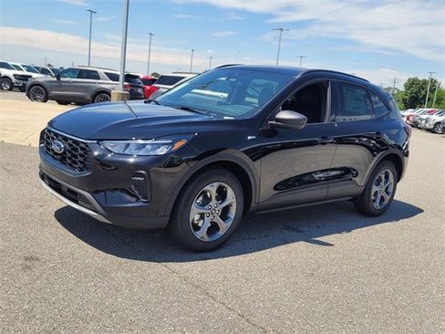 New 2025 Ford Escape ST-Line w/ Equipment Group 301A image 31