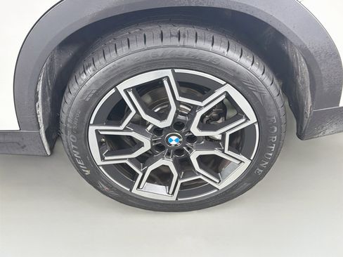 Used 2026 BMW X2 xDrive28i AWD/4WD image 11