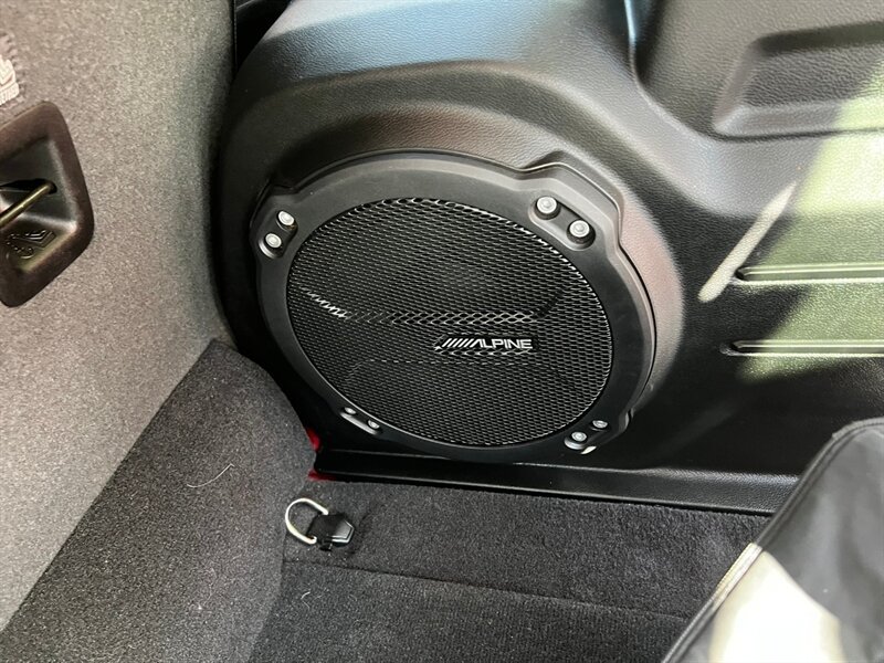 Used 2023 Jeep Wrangler Unlimited w/ Cold Weather Group AWD/4WD image 22