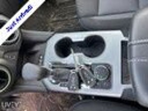 Used 2024 Chevrolet Blazer LT w/ Convenience Package FWD image 10