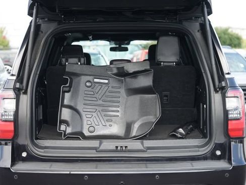 Used 2021 Ford Expedition Limited AWD/4WD image 34