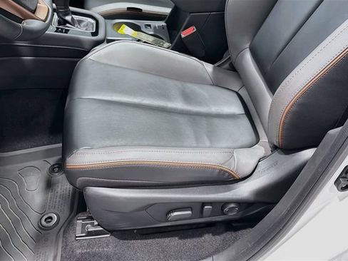 Used 2025 Subaru Forester Sport w/ Popular Package #1 AWD/4WD image 17