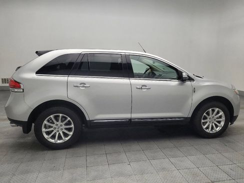 Used 2015 Lincoln MKX FWD w/ Equipment Group 102A image 10