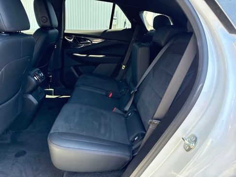 Used 2024 Chevrolet Blazer EV RS AWD/4WD image 10