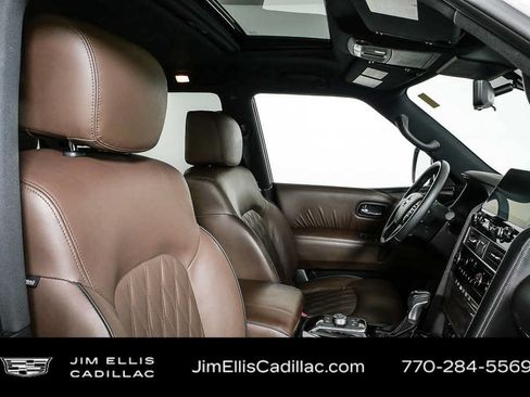Used 2022 Nissan Armada Platinum w/ Captain's Chairs Package RWD image 24