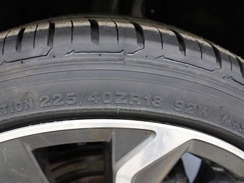 Used 2021 Toyota Corolla SE image 38