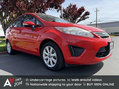 Used 2013 Ford Fiesta SE