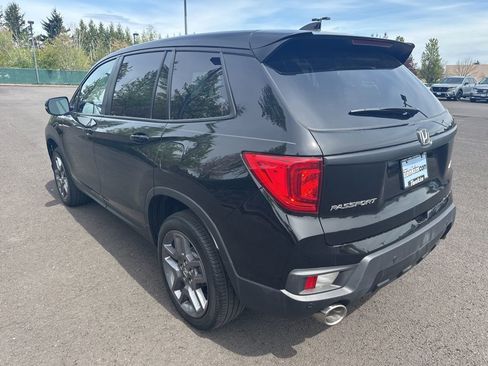 Used 2023 Honda Passport EX-L image 5