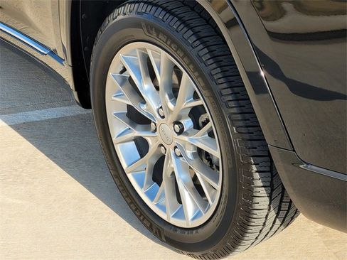 Used 2021 Jeep Grand Cherokee L Summit w/ Advanced Protech Group IV image 7