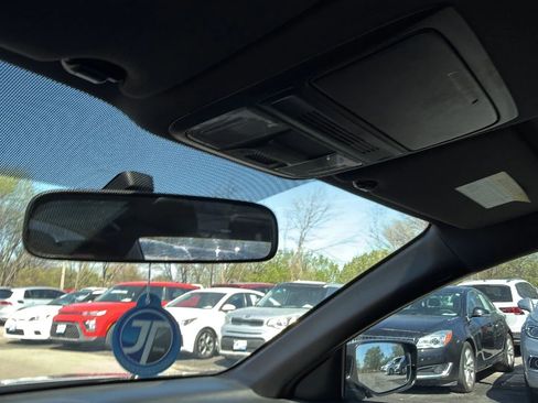 Used 2017 Honda Accord Sport image 35