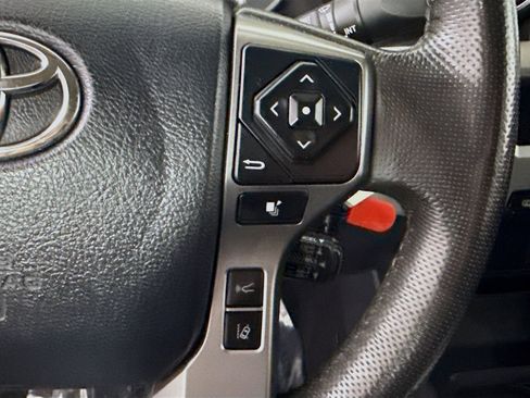 Used 2019 Toyota Tacoma SR5 RWD image 15