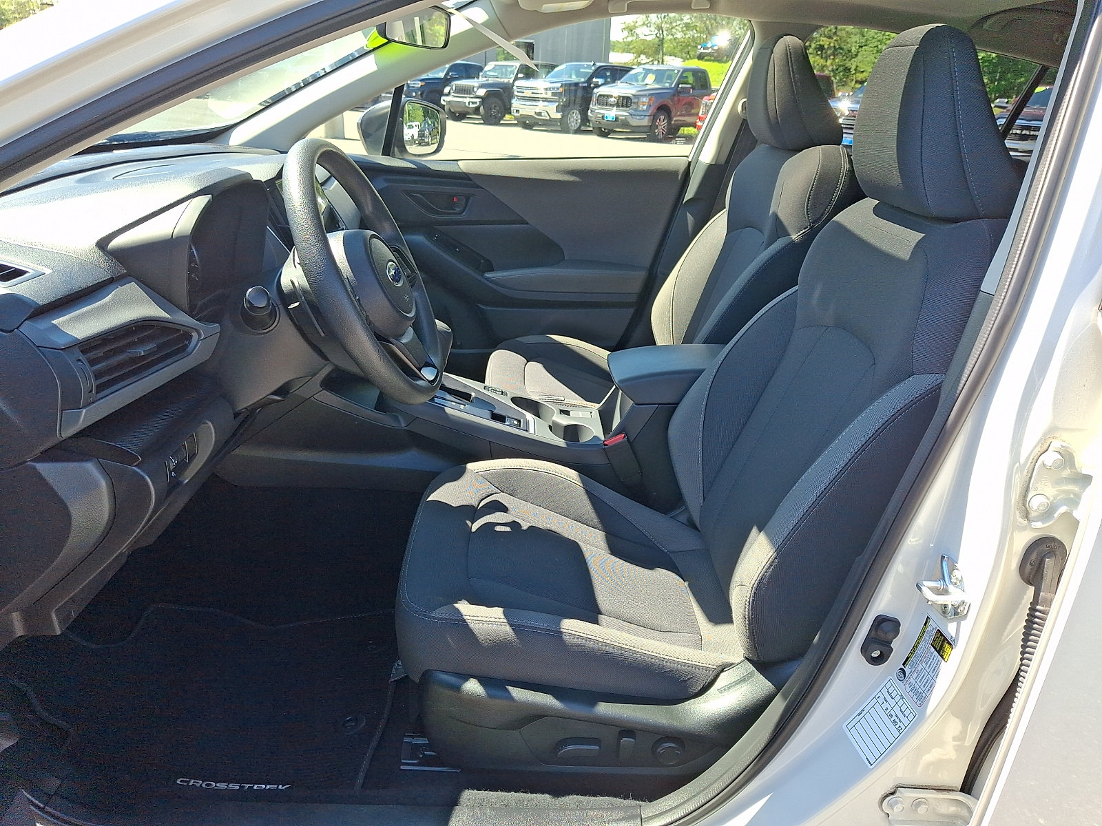 Used 2025 Subaru Crosstrek 2.5i Premium AWD/4WD image 13