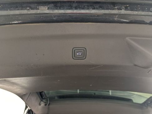 Certified 2023 Chevrolet Tahoe LT image 11