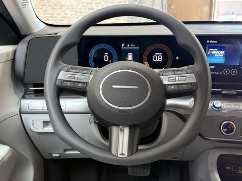 New 2026 Hyundai Kona SE image 20