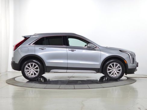 Certified 2023 Cadillac XT4 Premium Luxury w/ Cold Weather Package AWD/4WD image 9