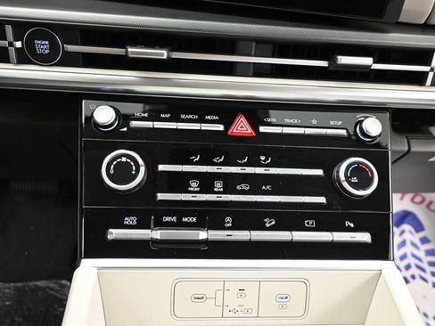 New 2026 Hyundai Santa Fe SE FWD image 21