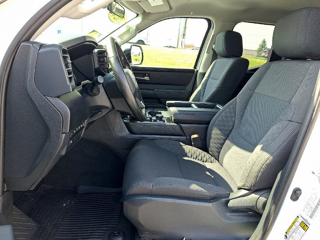 Used 2024 Toyota Tundra SR5 w/ SR5 Convenience Package AWD/4WD image 15