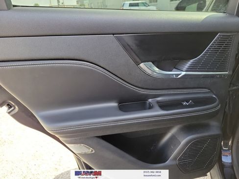 Used 2020 Lincoln Corsair FWD w/ Premium Package image 14