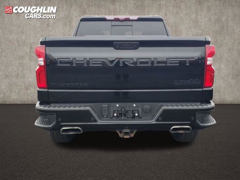 Used 2022 Chevrolet Silverado 1500 High Country w/ Technology Package image 5