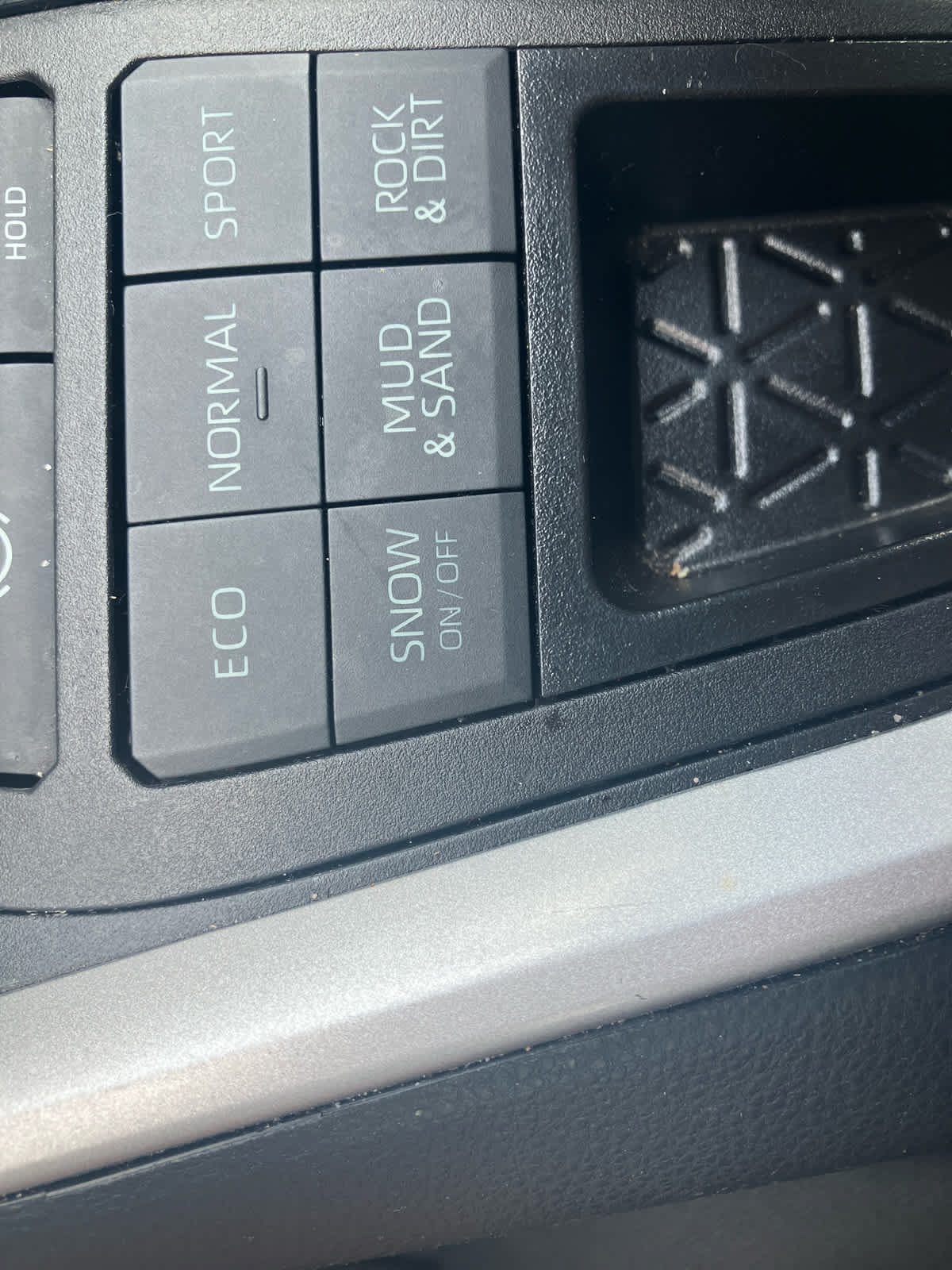 Certified 2023 Toyota RAV4 LE AWD/4WD image 30