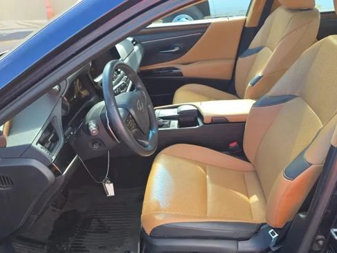 Used 2022 Lexus ES 350 w/ Premium Package FWD image 5