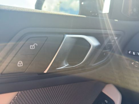 Used 2025 BMW M235i xDrive w/ Premium Package image 19