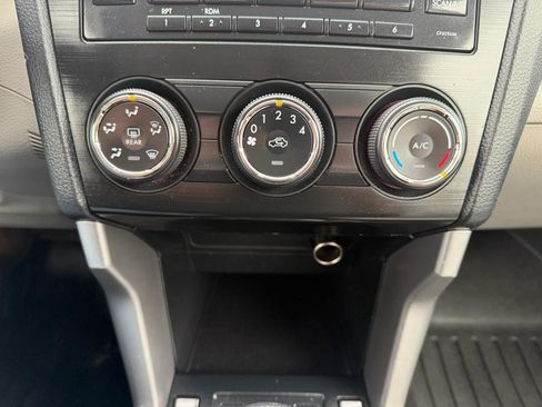 Used 2015 Subaru Forester 2.5i Premium w/ All-Weather Package image 14