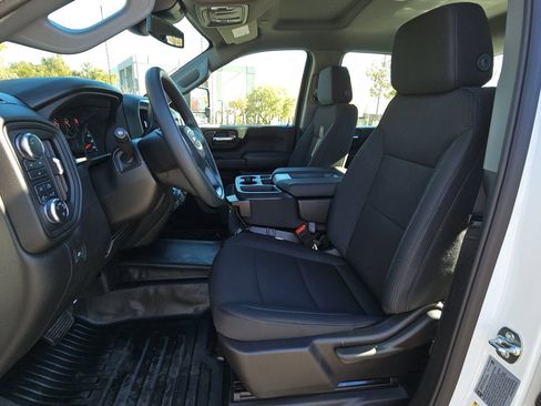 New 2025 GMC Sierra 2500 Pro w/ 1SA Pro Safety Plus Package image 24