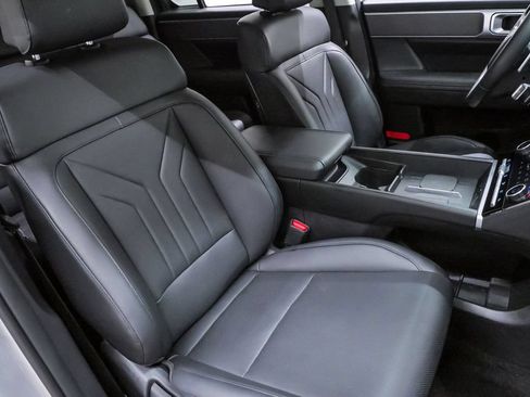 Certified 2026 Hyundai Santa Fe SEL FWD image 15