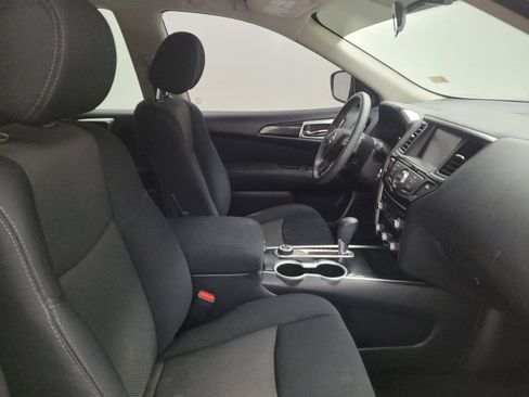 Used 2017 Nissan Pathfinder S AWD/4WD image 21